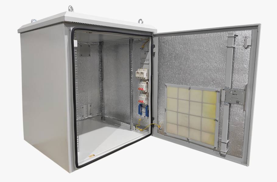 Климатический шкаф всепогодный: Надежная защита оборудования в любых условиях